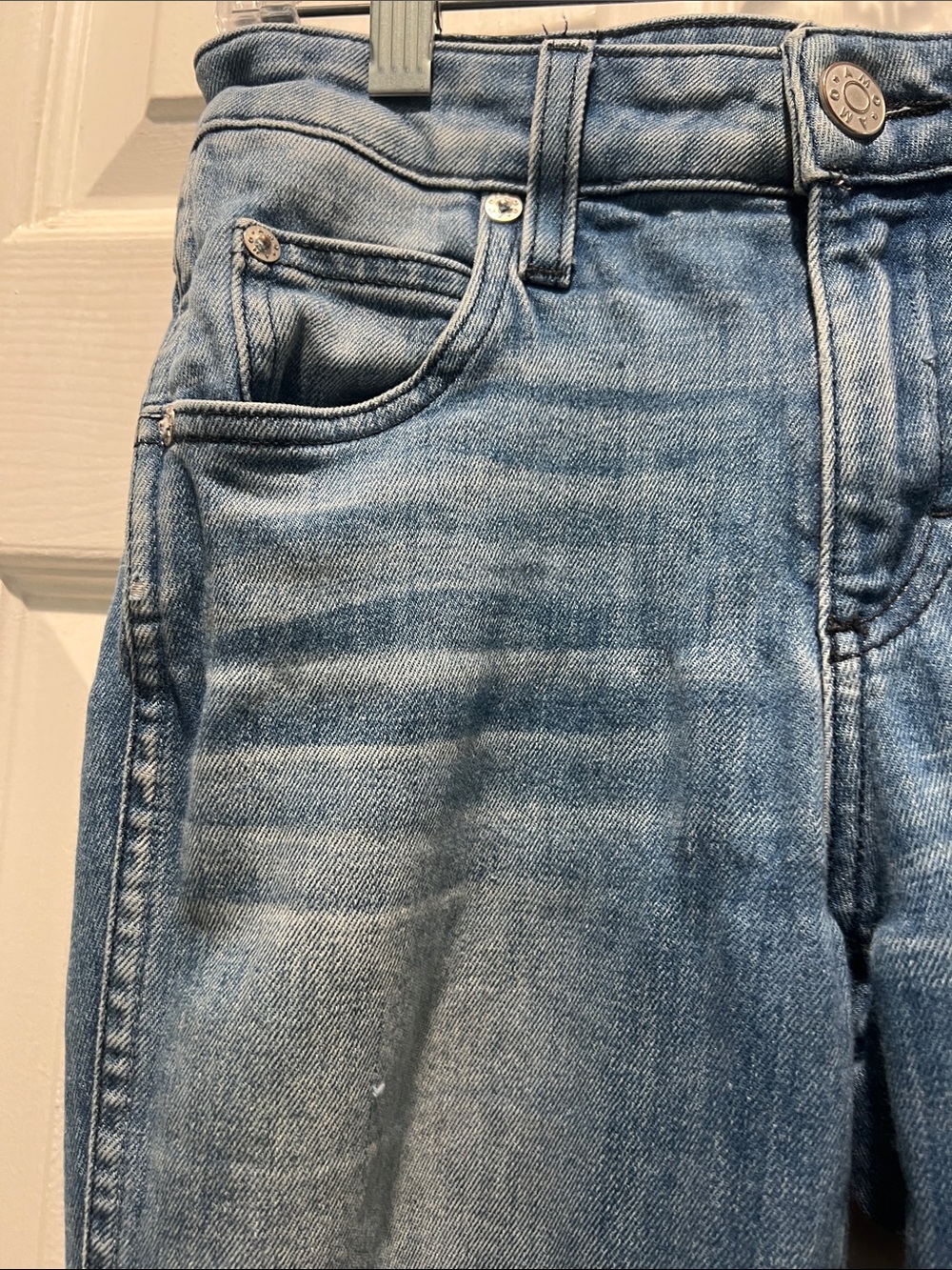 AMO by Anthropology Medium Blue Straight Leg Jeans - Picture 6 of 10